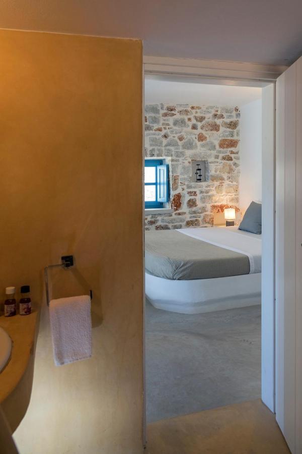 Holiday home Sirokos Karavostasis (Folegandros)