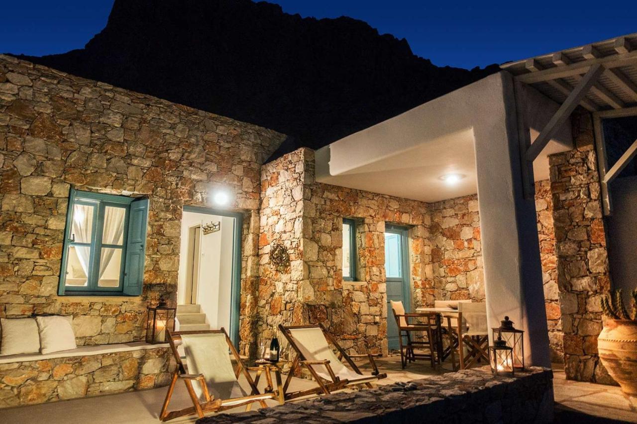Holiday home Sirokos Karavostasis (Folegandros)