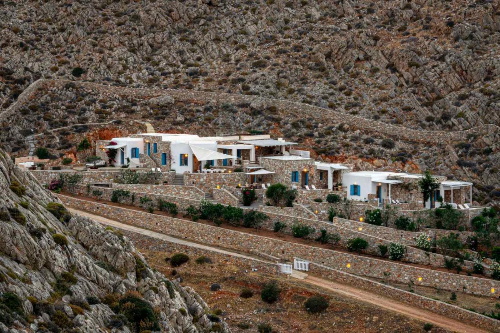 Sirokos Holiday home *